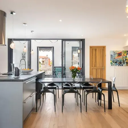 Apartmán Le Duplex - Amazing Flat Overlooking The Rooftops Of
